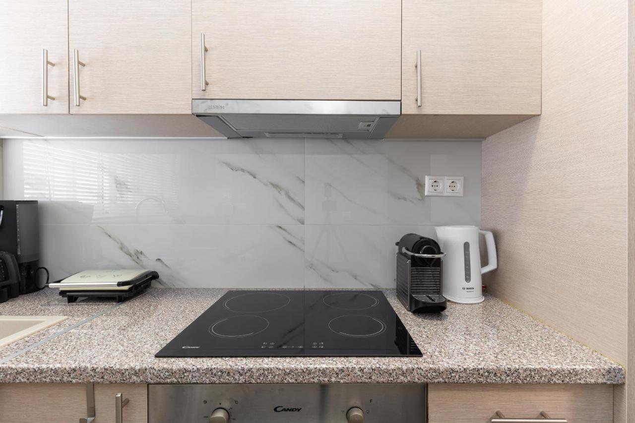 Cosy 2Br Apartment Next To Bars & Restaurants Athen Exterior foto