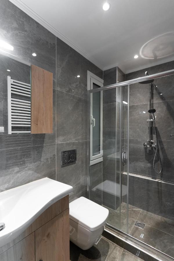 Cosy 2Br Apartment Next To Bars & Restaurants Athen Exterior foto